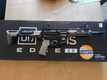 Bild 2 für SA-X01 EDGE 2.0 airsoft SMG - Half-tan NIEUW