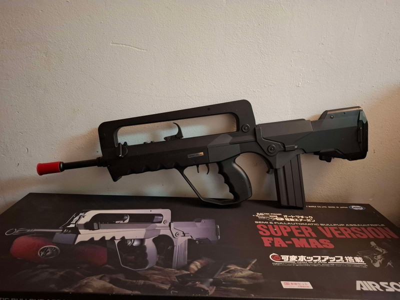 Image 1 pour (RARE) Tokyo Marui FAMAS Super Version - AEG - F-MARK - NEAR MINT