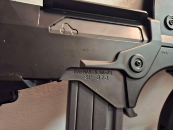 Image 4 pour (RARE) Tokyo Marui FAMAS Super Version - AEG - F-MARK - NEAR MINT