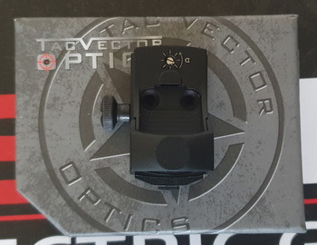 Image 3 for Vector Optics Sphinx Pistol Weaver Green Dot Sight
