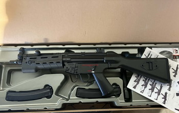 Afbeelding 3 van MP5 ICS met flashlight