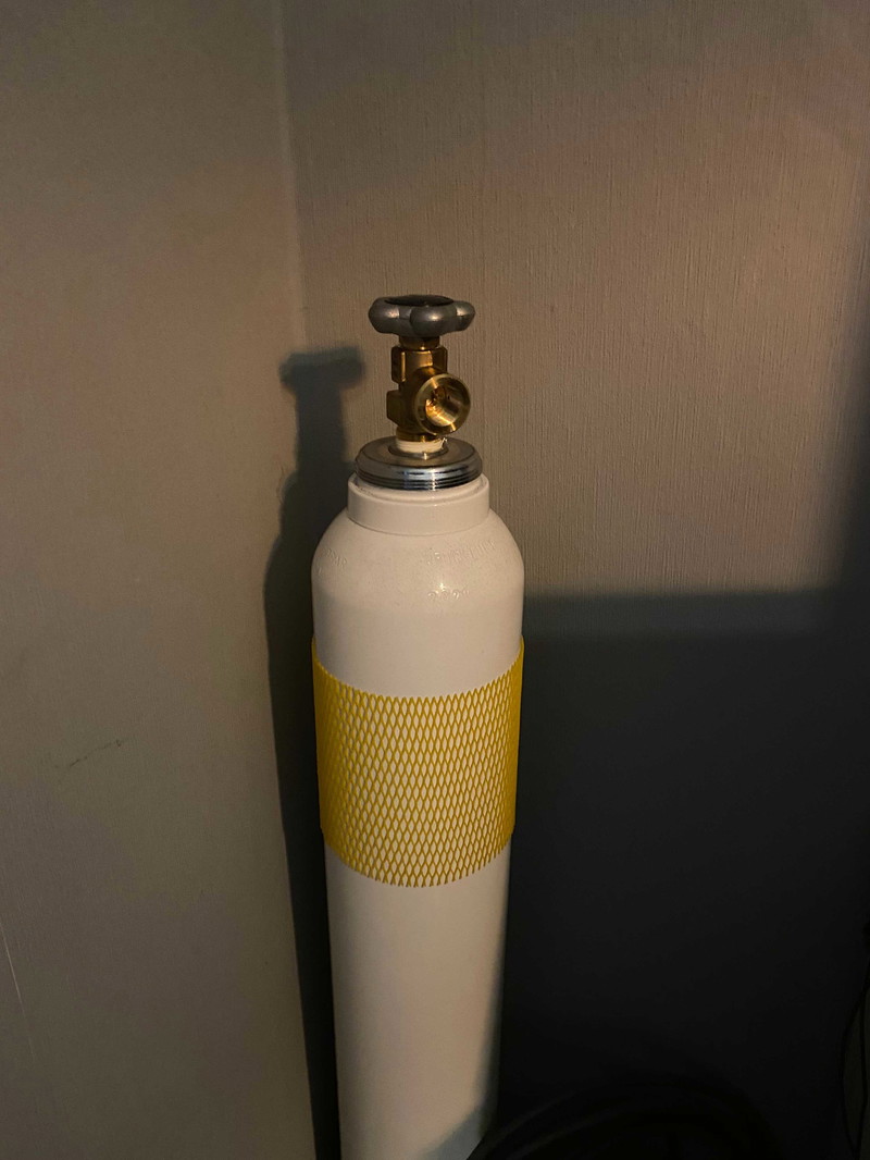 Image 1 pour HPA: 10 Liter 300 Bar Tank voor het hervullen van Hpa tankjes + Vulstation