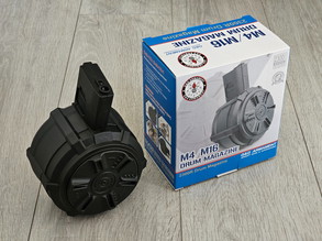 Image pour G&G G&G 2300R DRUM MAG Magazijn met auto winding.