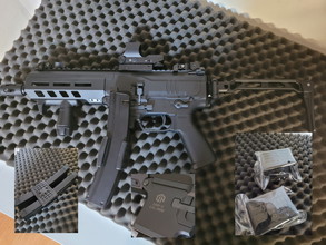 Afbeelding van MP5 & DMP9 magazijn koppelaar , 2x one point slings & replica onderdelen en gear