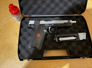 Imagen 3 de Colt 1911 Bruni Co2