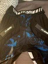 Afbeelding van Slide short en kneepads HK army