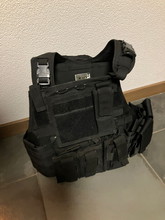 Image for M.F.H Plate Carrier zwart