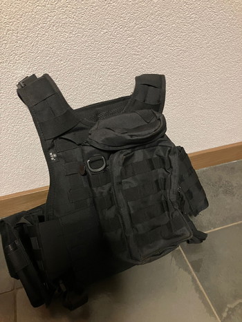 Image 2 for M.F.H Plate Carrier zwart