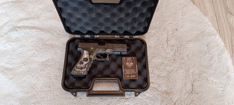 Bild 1 für Glock mw2 cerakote/gravure aac custom