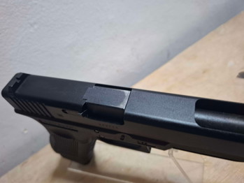 Imagen 4 de Umarex / VFC Glock 34 Gen.4 Deluxe Edition - Co2BB - NEAR-MINT CONDITION