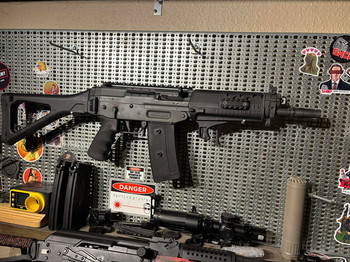 Image 3 for GHK sig 553