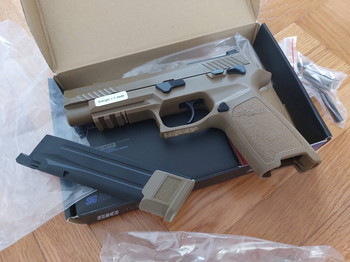 Imagen 2 de Brand New VFC Sig Proforce M17 CO2 GBB