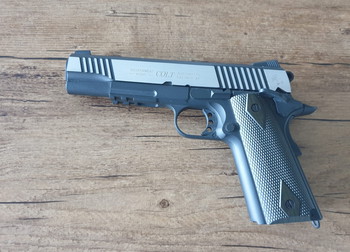 Image 2 for COLT1911 Rail gun dual tone ( nieuw in doos )
