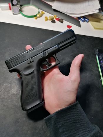 Image 3 pour Glock 17 Gen. 5 mit Metallschlitten CO2 BlowBack 6mm BB schwarz