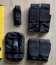 Image for 4 pouch Black