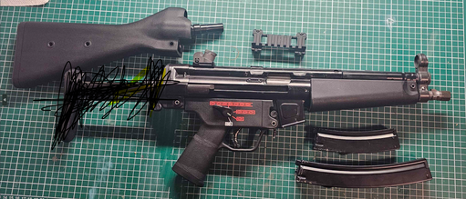 Afbeelding van WE APACHE MP5 met extras