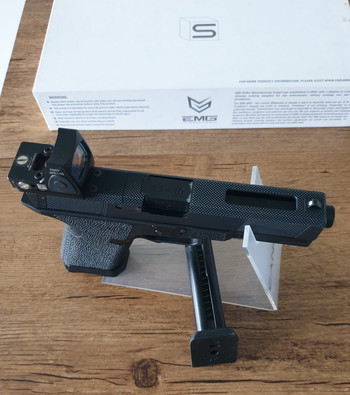 Afbeelding 4 van EMG SAI glock + RMR ( mag weg tegen elk aannemelijk bod )