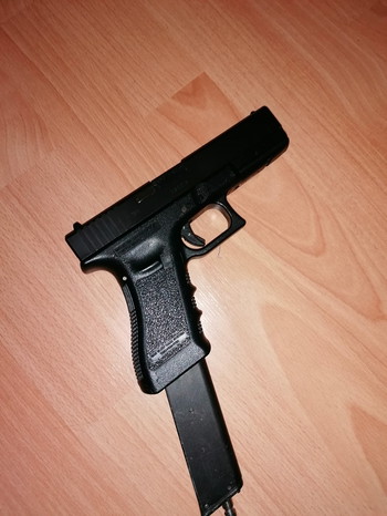 Imagen 2 de TM Glock 18C