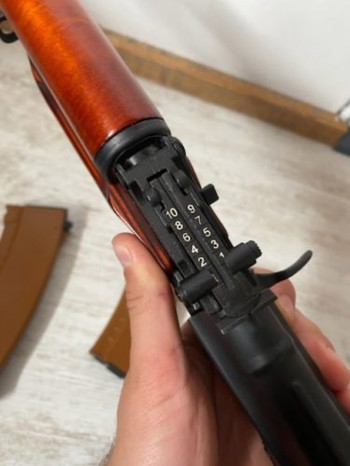 Bild 2 für LCT AK74 moet weg door stoppen hobby