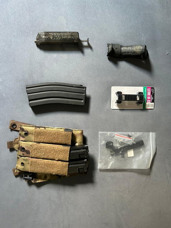 Image 4 for M4/mp5/1911+ accessoires