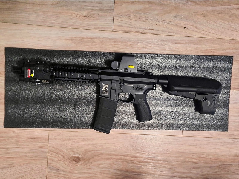 Afbeelding 1 van Delta Armory MK18 Alpha Vollmetall AEG + GATE Aster + Rotpunkt + Zubehör + OVP