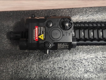 Afbeelding 2 van Delta Armory MK18 Alpha Vollmetall AEG + GATE Aster + Rotpunkt + Zubehör + OVP