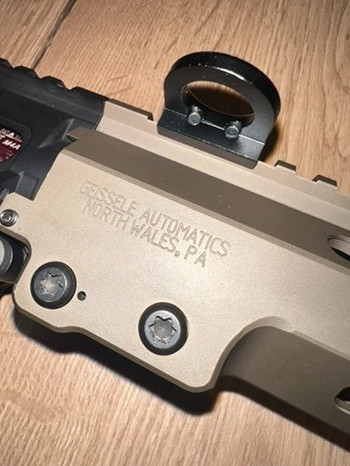 Afbeelding 3 van M4 Custom MK16 AEG Build