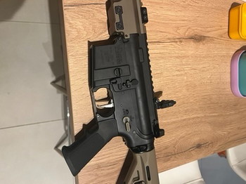 Afbeelding 5 van M4 Custom MK16 AEG Build