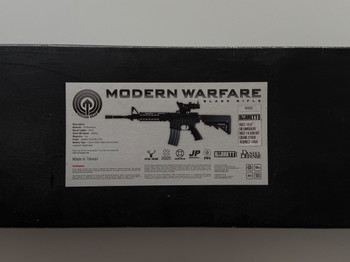 Afbeelding 5 van M4 REC7 with Red Dot