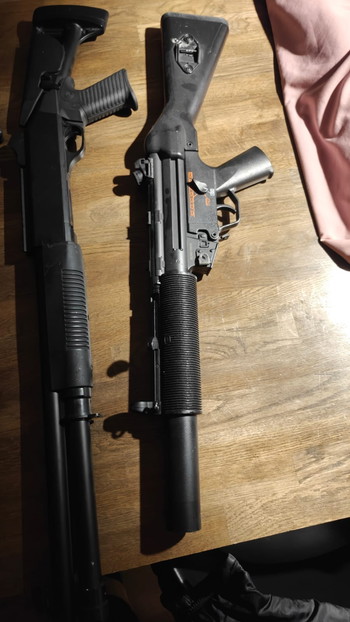 Image 2 for 3x Gebruikte replicas, mp5, springer shotgun, lege 416 shell