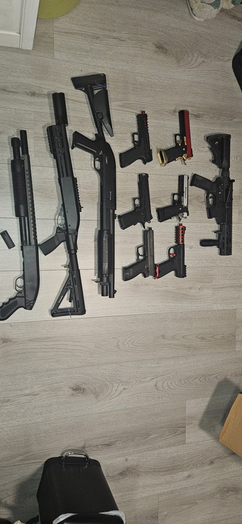 Afbeelding 8 van Grote partij airsoft replica's en accessoires