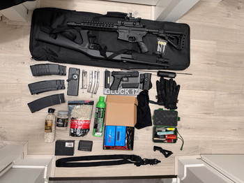 Image 2 pour Complete set AEG G&G CM16 SRL en Glock 17 replica - Inclusief diverse accessoires