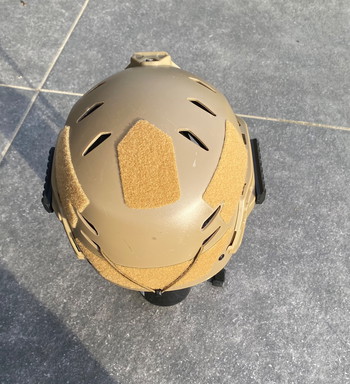 Afbeelding 3 van Casque tactique Tan militaire airsoft paintball etc..