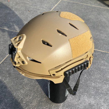 Afbeelding 4 van Casque tactique Tan militaire airsoft paintball etc..