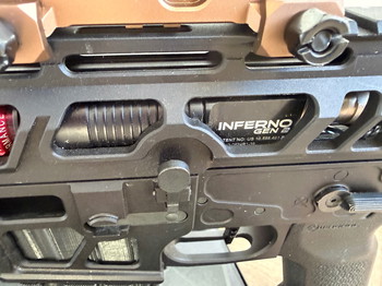 Afbeelding 3 van CUSTUM MADE HERETIC ARTICLE 1 (OVERCOMPLEET)