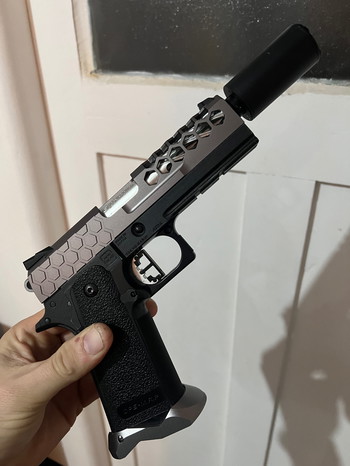 Image 3 pour Hi-capa 4.3 preparé Art Custom Gbb+ kit hpa + tracer