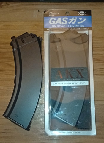 Image 4 for Tokyo Marui AKX / 2x Magazines / Reptilia AK Pistol Grip / Charging Handle