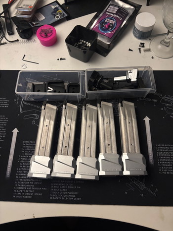 Bild 2 für Custom 5.1 Capa