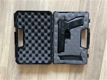 Image 4 for CZ P-09