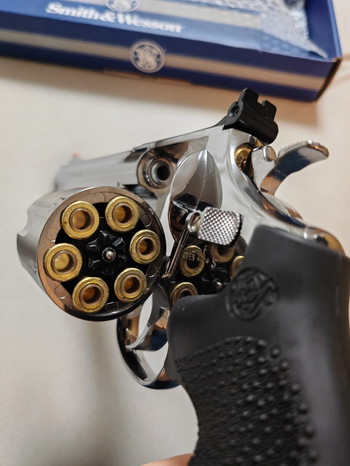 Image 5 for Smith & Wesson 629 Classic 6.5 inch full metal CO2 revolver 6mm BB chrome finish
