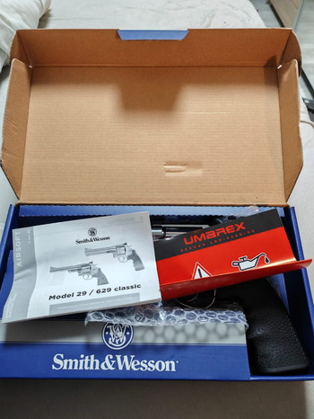 Image 7 for Smith & Wesson 629 Classic 6.5 inch full metal CO2 revolver 6mm BB chrome finish