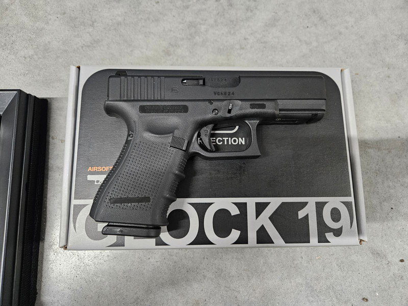 Image 1 pour Ongebruikte GBB Glock 19 Gen 4. + toebehoren