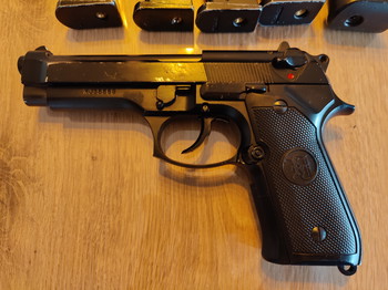 Afbeelding 2 van KJW M9 FULL METAL