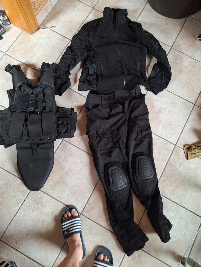 Image 1 for Tenue de combat