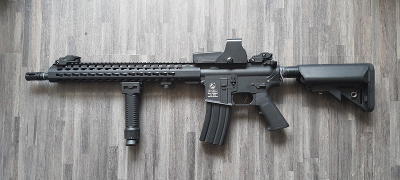 Image 1 for Cybergun M4/M16 keymod