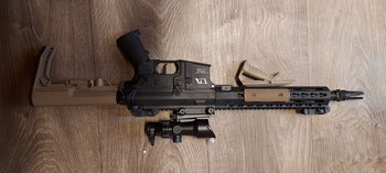 Image 2 for Classic Army M4 - Mlock rail met ACOG scope. Originele stock ook aanwezig