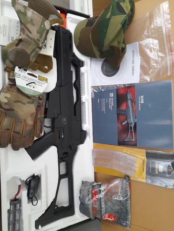 Image 2 pour Vend réplique airsoft AEG SLV36 ou G36 noir neuf jamais utilisé garantie plus équipement neuf jamais utilisé garantie