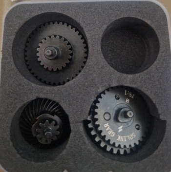 Imagen 3 de SOLINK BRUSHLESS MOTOR LITE 35K & SOLINK 18:1 HELICAL GEAR SET