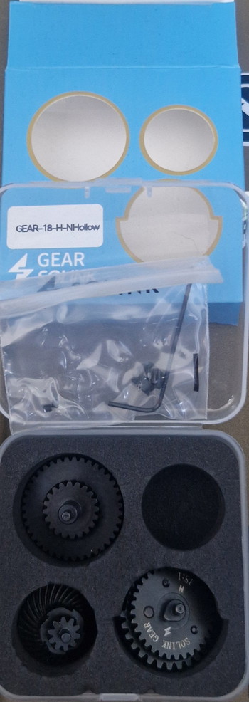 Imagen 4 de SOLINK BRUSHLESS MOTOR LITE 35K & SOLINK 18:1 HELICAL GEAR SET