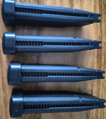 Afbeelding 3 van Hi capa co2 magazijnen